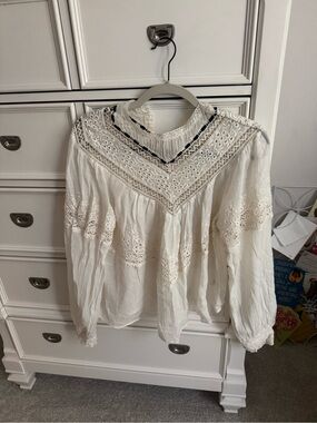 Free People Cream Lace Yoke Peasant Blouse